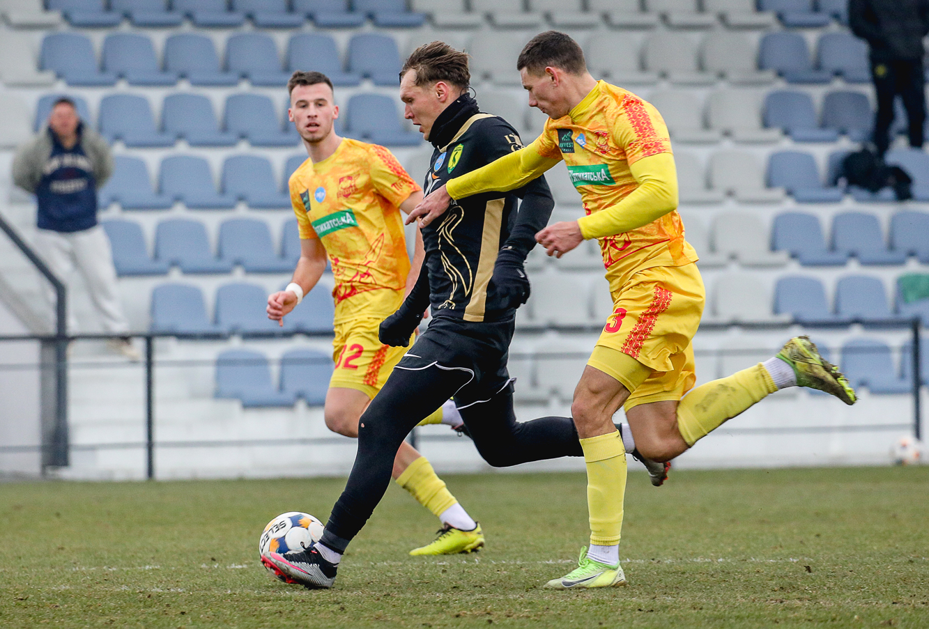 ЛІВИЙ БЕРЕГ ЗДОБУВАЄ ПЕРЕМОГУ НА ЗАКАРПАТСЬКИХ ЗБОРАХ